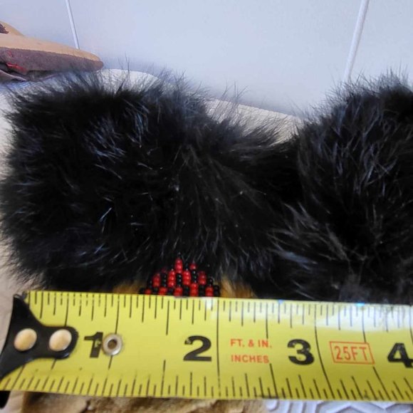 Vintage Leather Traditional Baby Moccasins Hand made with real fur - Picture 6 of 6